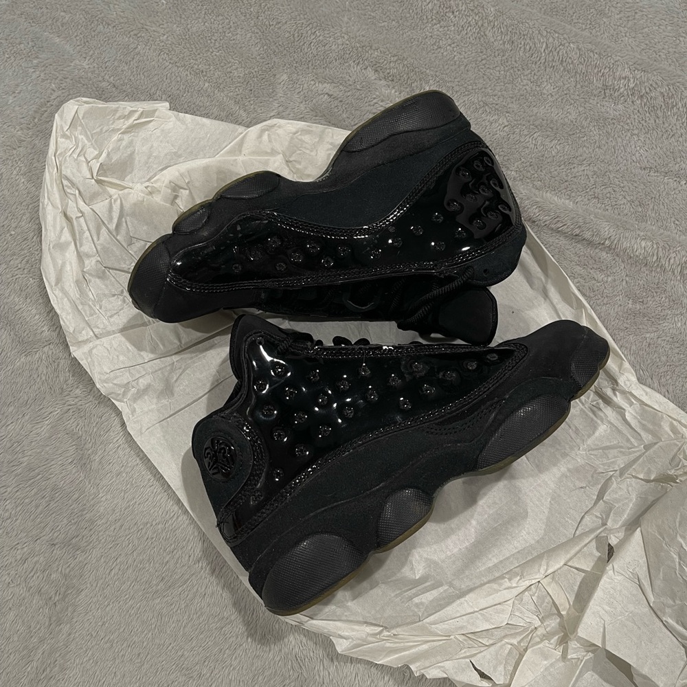 Retro Jordan 13 | Cap & Gown